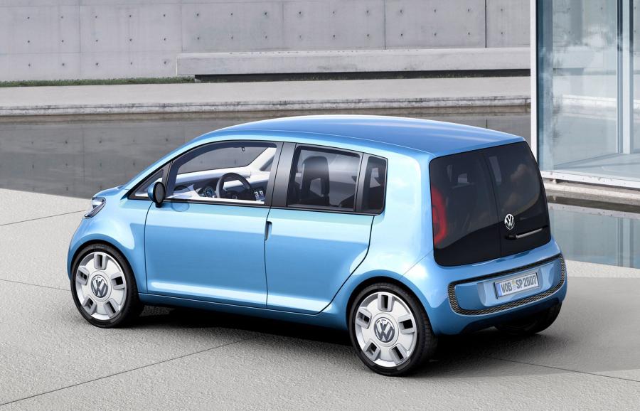  Volkswagen Space up Concept 2007 года  (фото 6 из 30)